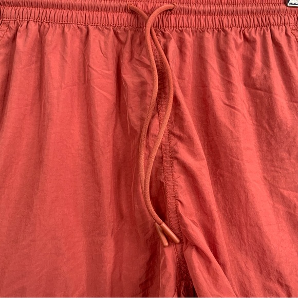 Athleta Expedition Shorts Burnt Orange Shorts. Women’s Size 6. - Picture 3 of 6